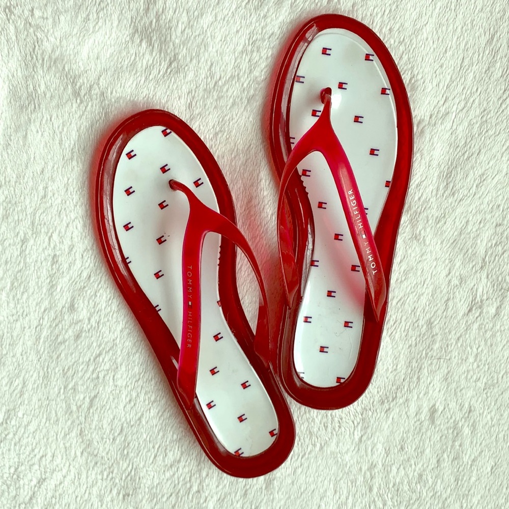 Tommy Flip Flops